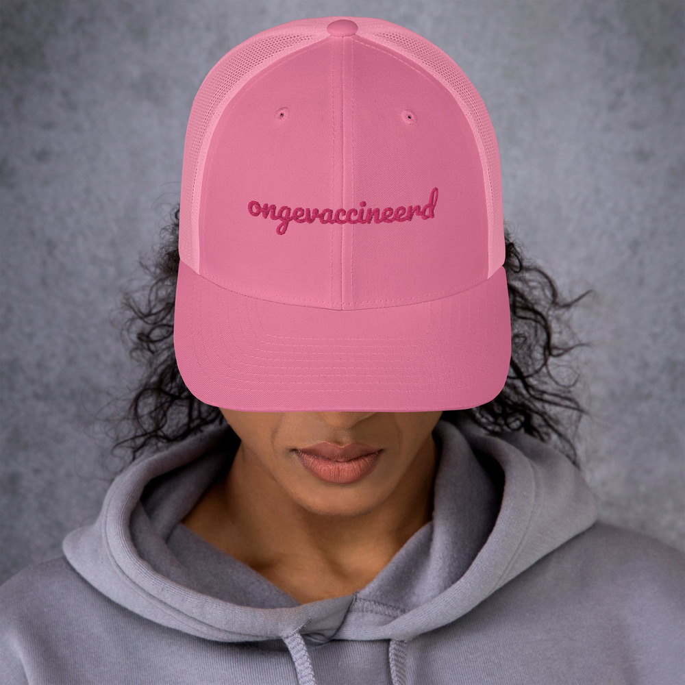 retro-trucker-hat-pink-front-60d8737d237b6.jpg